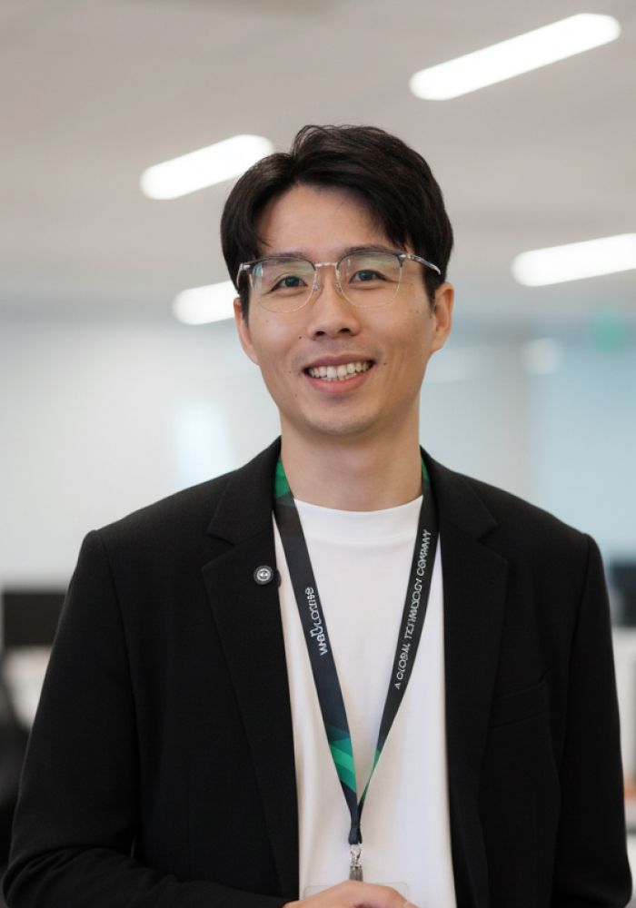 Mr. Lei Lei